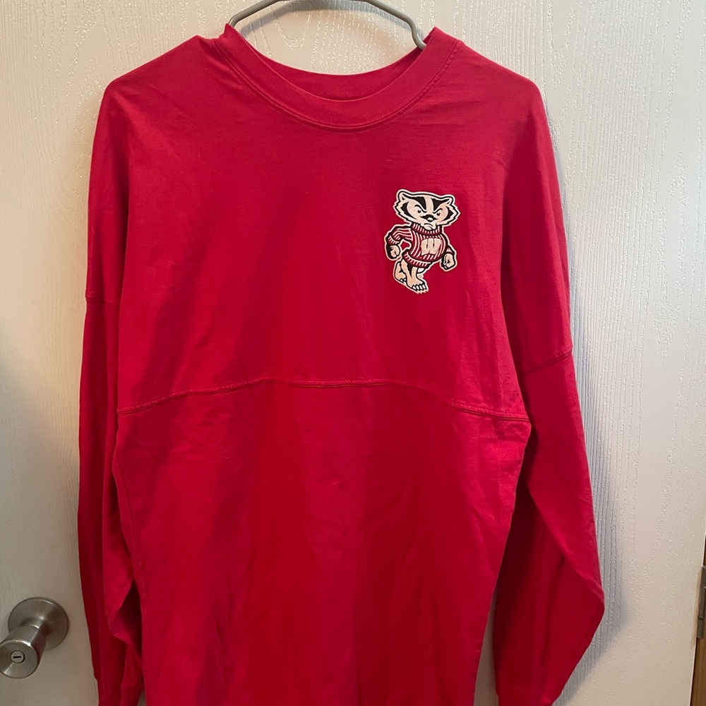 Venley Wisconsin Badgers Red Long Sleeve Men’s Shirt